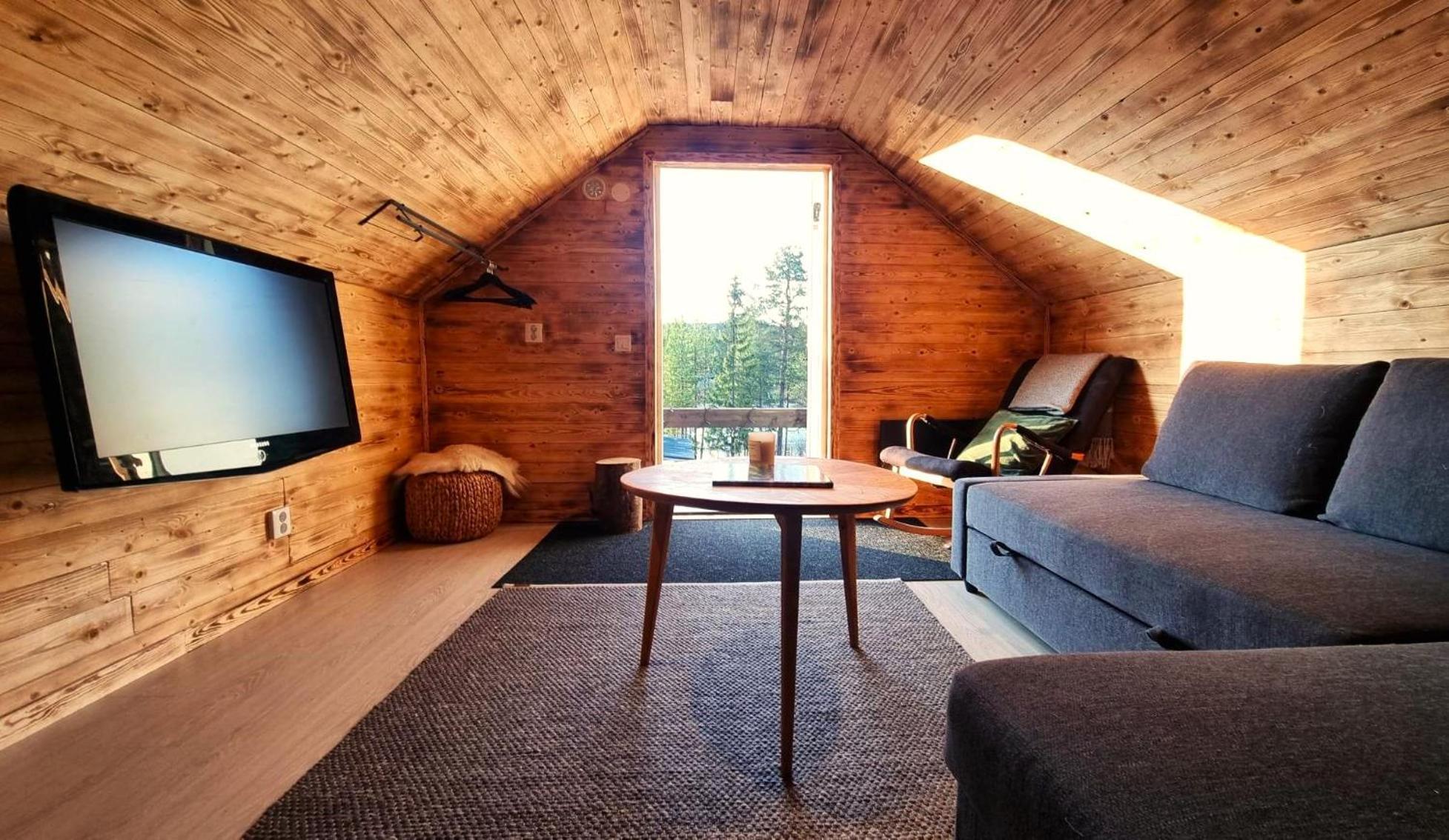 Cozy Cabin Styled Loft Кируна Екстериор снимка